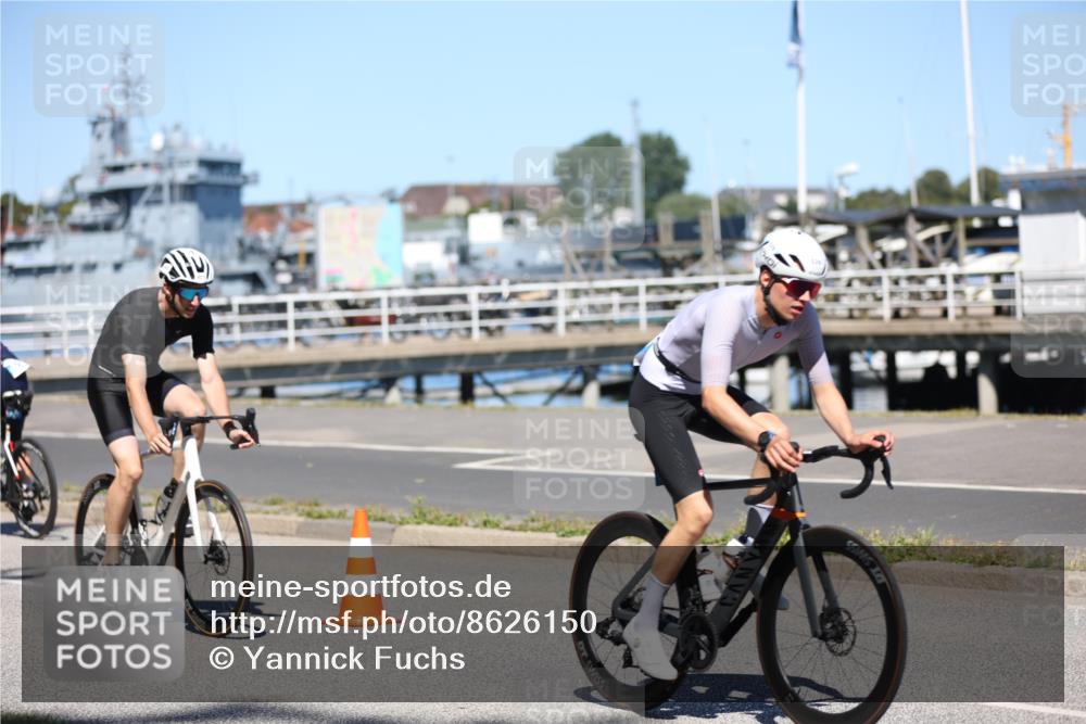 17.08.2025 - KN Förde Triathlon 2025 Yannick Fuchs http://msf.ph/oto/8626150 17.08.2025 12:59:16 Radfahren 397, 410, 423, 424, 427, 519, 529, 532, 397, 431, 447 meine-sportfotos.de