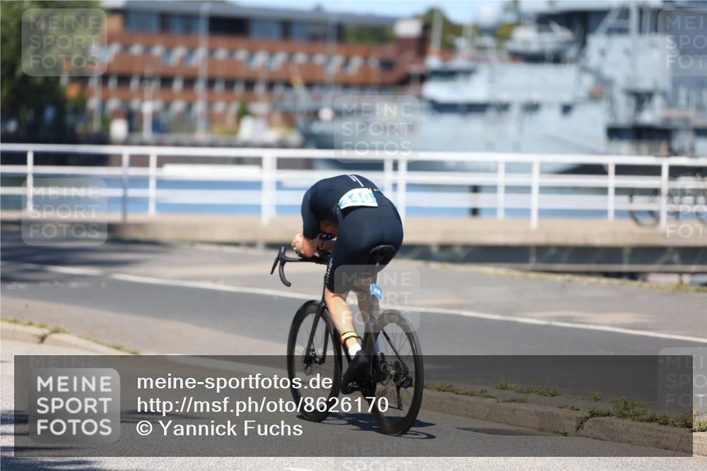 17.08.2025 - KN Förde Triathlon 2025 Yannick Fuchs http://msf.ph/oto/8626170 17.08.2025 12:59:50 Radfahren 428, 454, 457, 511, 403, 408, 440 meine-sportfotos.de