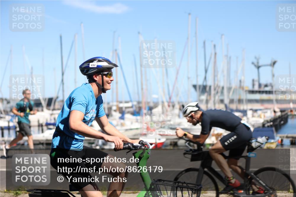17.08.2025 - KN Förde Triathlon 2025 Yannick Fuchs http://msf.ph/oto/8626179 17.08.2025 13:00:02 Radfahren 416, 425, 492, 508, 528, 428, 454 meine-sportfotos.de