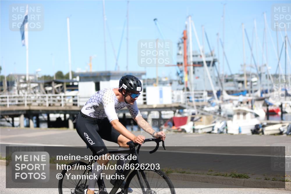 17.08.2025 - KN Förde Triathlon 2025 Yannick Fuchs http://msf.ph/oto/8626203 17.08.2025 13:00:23 Radfahren 439, 441, 442, 450, 478, 527, 445, 456, 466, 502, 527 meine-sportfotos.de