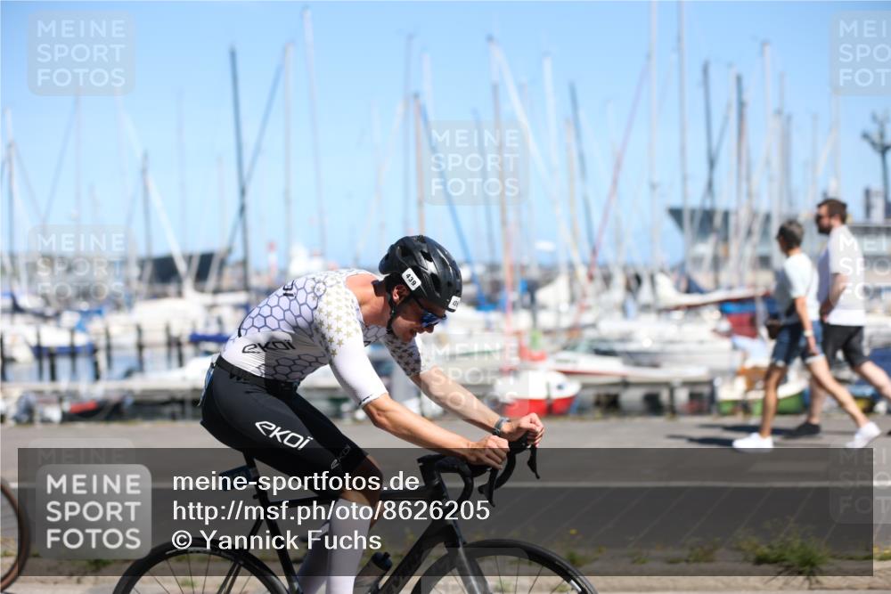 17.08.2025 - KN Förde Triathlon 2025 Yannick Fuchs http://msf.ph/oto/8626205 17.08.2025 13:00:23 Radfahren 439, 441, 442, 450, 478, 527, 445, 456, 466, 502, 527 meine-sportfotos.de