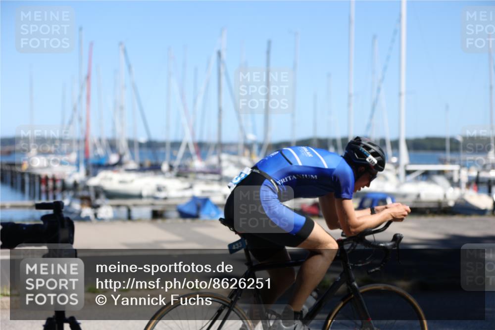 17.08.2025 - KN Förde Triathlon 2025 Yannick Fuchs http://msf.ph/oto/8626251 17.08.2025 13:01:08 Radfahren 433, 434, 440, 472, 515, 472, 484 meine-sportfotos.de