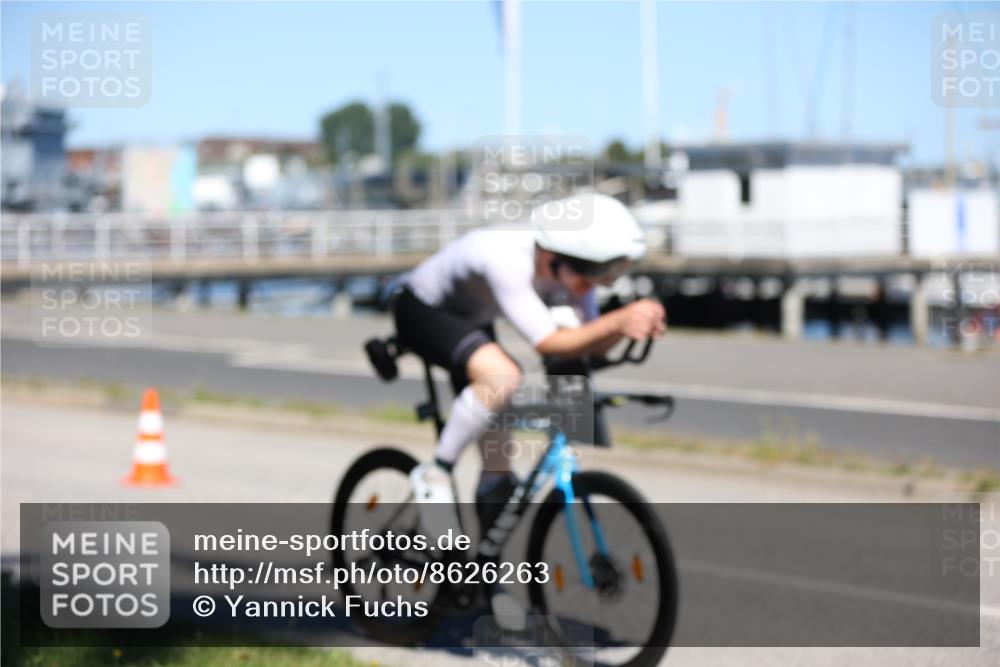 17.08.2025 - KN Förde Triathlon 2025 Yannick Fuchs http://msf.ph/oto/8626263 17.08.2025 13:01:20 Radfahren 425, 428, 440, 446, 454, 457, 473, 511, 517, 434, 440 meine-sportfotos.de