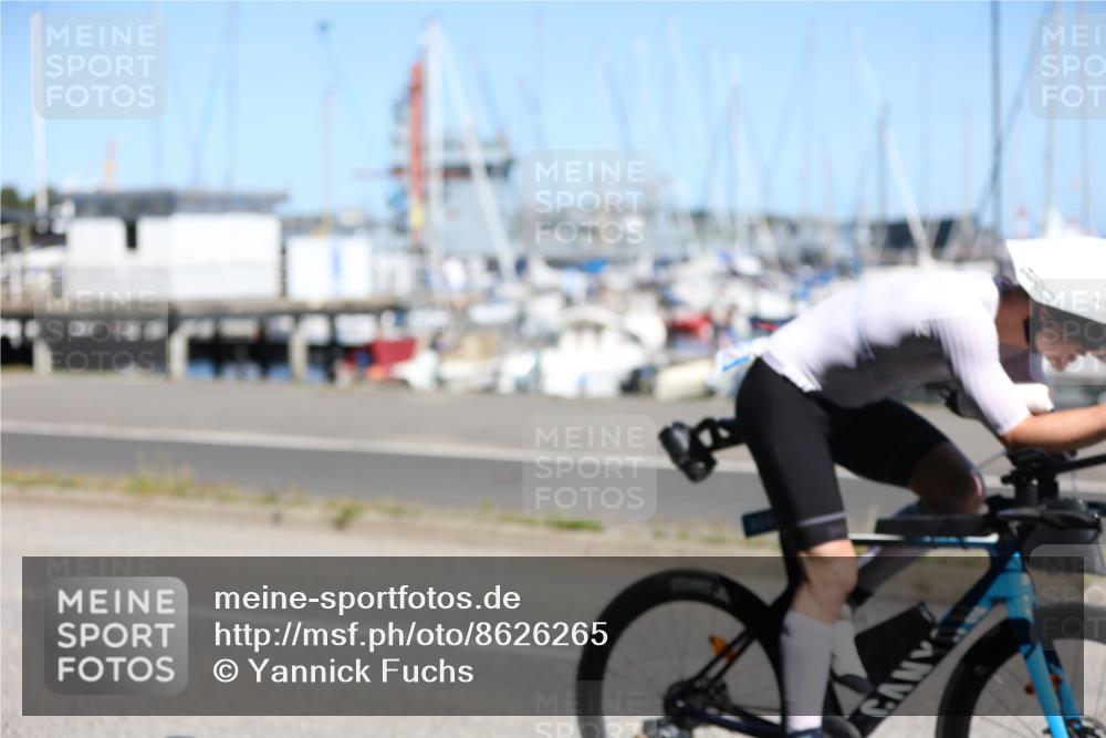 17.08.2025 - KN Förde Triathlon 2025 Yannick Fuchs http://msf.ph/oto/8626265 17.08.2025 13:01:21 Radfahren 425, 428, 446, 454, 457, 473, 511, 517, 524, 434, 440 meine-sportfotos.de