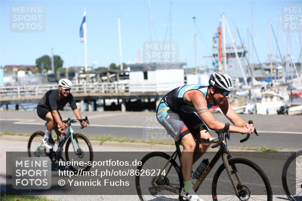 17.08.2025 - KN Förde Triathlon 2025 Yannick Fuchs http://msf.ph/oto/8626274 17.08.2025 13:01:25 Radfahren 425, 454, 457, 464, 473, 511, 514, 517, 520, 524, 428, 434, 440, 446, 454 meine-sportfotos.de