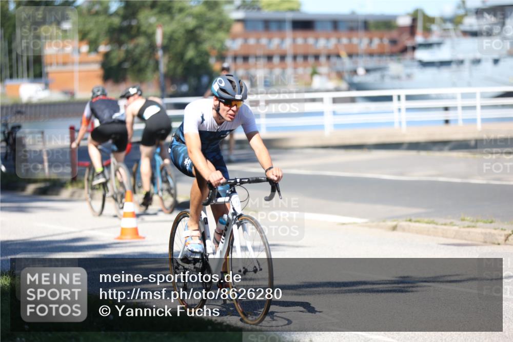 17.08.2025 - KN Förde Triathlon 2025 Yannick Fuchs http://msf.ph/oto/8626280 17.08.2025 13:01:37 Radfahren 416, 437, 445, 464, 481, 528, 464, 473, 514, 520, 524 meine-sportfotos.de