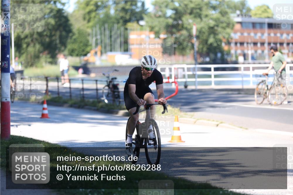 17.08.2025 - KN Förde Triathlon 2025 Yannick Fuchs http://msf.ph/oto/8626288 17.08.2025 13:01:41 Radfahren 416, 437, 445, 456, 481, 528, 416, 437, 464, 514 meine-sportfotos.de