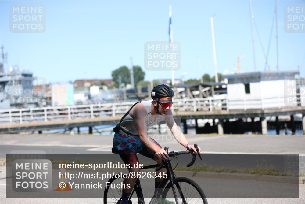 17.08.2025 - KN Förde Triathlon 2025 Yannick Fuchs http://msf.ph/oto/8626345 17.08.2025 13:02:17 Radfahren 401, 404, 418, 460, 467, 512, 523, 402, 418, 523, 527, 546 meine-sportfotos.de