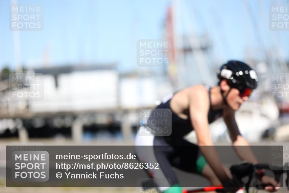 17.08.2025 - KN Förde Triathlon 2025 Yannick Fuchs http://msf.ph/oto/8626352 17.08.2025 13:02:27 Radfahren 395, 401, 411, 452, 461, 472, 478, 485, 535, 460, 512 meine-sportfotos.de