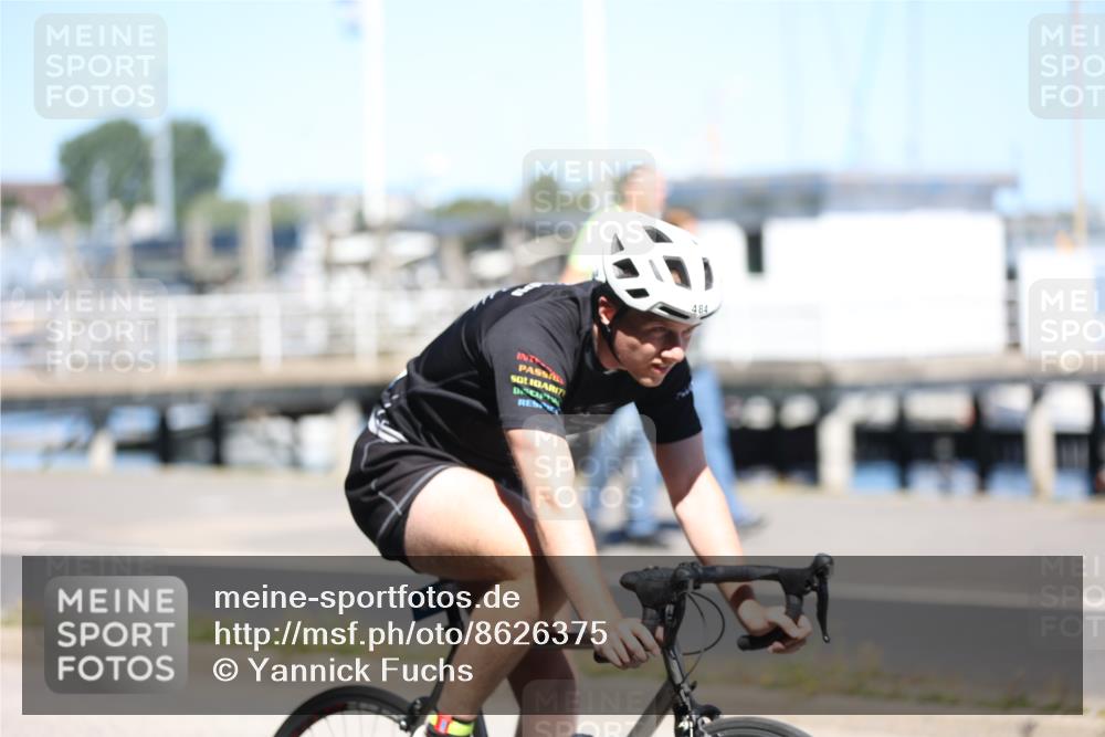 17.08.2025 - KN Förde Triathlon 2025 Yannick Fuchs http://msf.ph/oto/8626375 17.08.2025 13:02:46 Radfahren 434, 469, 484, 430 meine-sportfotos.de