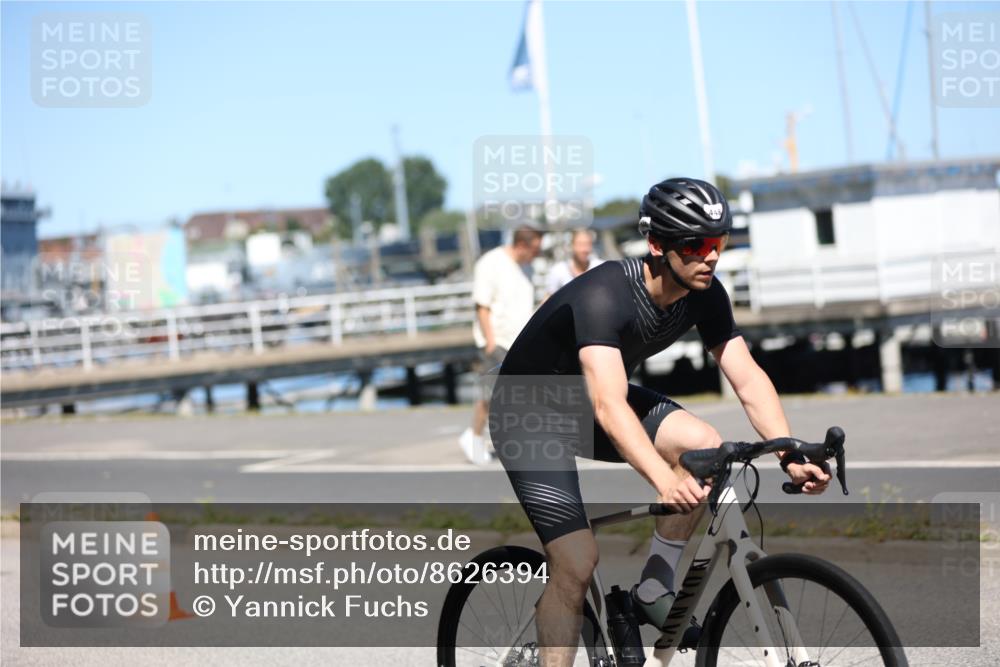 17.08.2025 - KN Förde Triathlon 2025 Yannick Fuchs http://msf.ph/oto/8626394 17.08.2025 13:02:59 Radfahren 435, 446, 471, 473, 509, 517, 434 meine-sportfotos.de