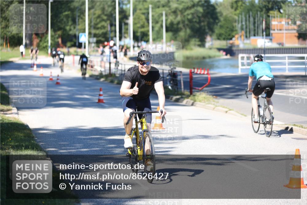 17.08.2025 - KN Förde Triathlon 2025 Yannick Fuchs http://msf.ph/oto/8626427 17.08.2025 13:03:22 Radfahren 475, 481, 493, 518, 398, 448, 464, 494, 515 meine-sportfotos.de