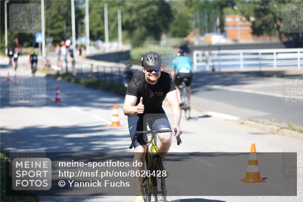 17.08.2025 - KN Förde Triathlon 2025 Yannick Fuchs http://msf.ph/oto/8626428 17.08.2025 13:03:22 Radfahren 475, 481, 493, 518, 398, 448, 464, 494, 515 meine-sportfotos.de