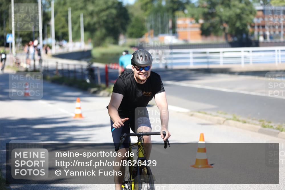 17.08.2025 - KN Förde Triathlon 2025 Yannick Fuchs http://msf.ph/oto/8626429 17.08.2025 13:03:23 Radfahren 475, 481, 493, 518, 448, 464, 475, 494, 515 meine-sportfotos.de