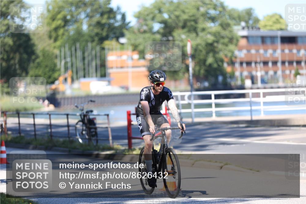 17.08.2025 - KN Förde Triathlon 2025 Yannick Fuchs http://msf.ph/oto/8626432 17.08.2025 13:03:34 Radfahren 402, 418, 432, 458, 493, 531, 536, 542, 547, 493 meine-sportfotos.de