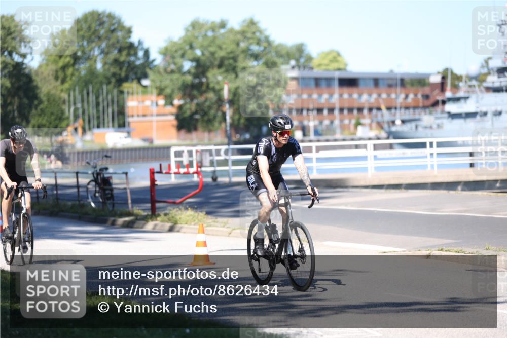 17.08.2025 - KN Förde Triathlon 2025 Yannick Fuchs http://msf.ph/oto/8626434 17.08.2025 13:03:34 Radfahren 402, 418, 432, 458, 493, 531, 536, 542, 547, 493 meine-sportfotos.de