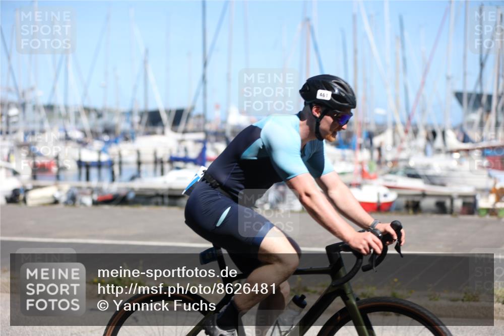 17.08.2025 - KN Förde Triathlon 2025 Yannick Fuchs http://msf.ph/oto/8626481 17.08.2025 13:04:00 Radfahren 409, 411, 460, 461, 523, 535, 401, 409, 412, 467 meine-sportfotos.de