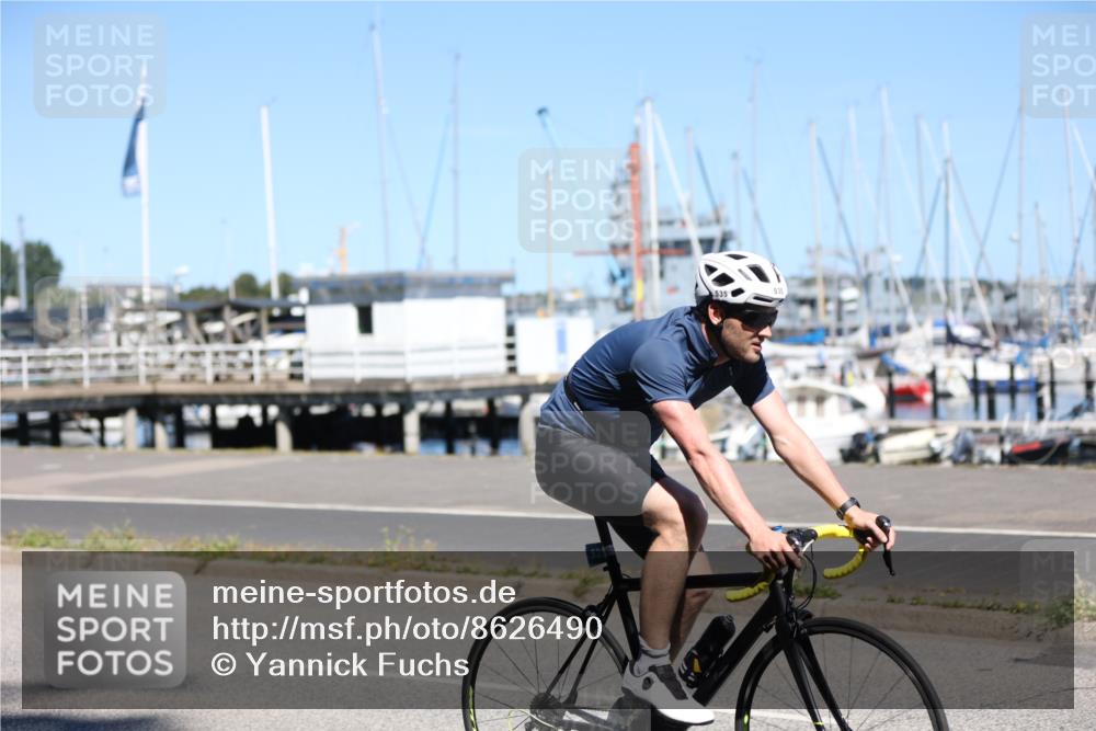 17.08.2025 - KN Förde Triathlon 2025 Yannick Fuchs http://msf.ph/oto/8626490 17.08.2025 13:04:08 Radfahren 406, 436, 452, 483, 495, 523, 533, 535, 411, 461, 523 meine-sportfotos.de