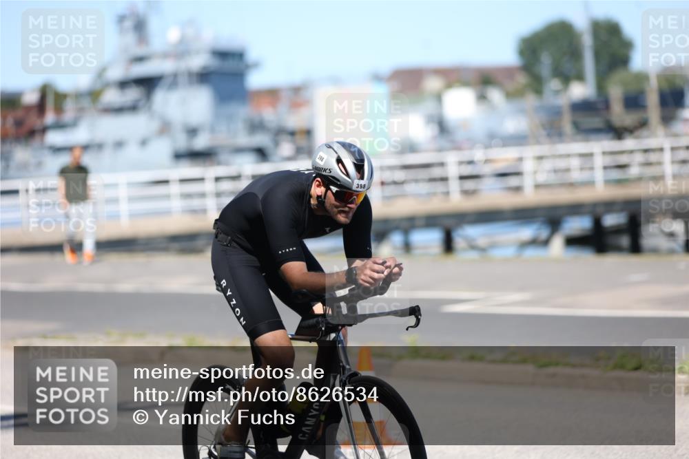 17.08.2025 - KN Förde Triathlon 2025 Yannick Fuchs http://msf.ph/oto/8626534 17.08.2025 13:04:41 Radfahren 398, 435, 475, 494, 509, 549, 471 meine-sportfotos.de