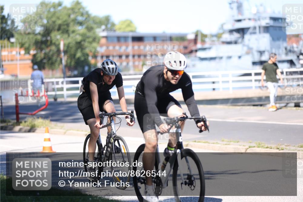 17.08.2025 - KN Förde Triathlon 2025 Yannick Fuchs http://msf.ph/oto/8626544 17.08.2025 13:04:45 Radfahren 396, 398, 414, 426, 435, 475, 494, 509, 549, 398 meine-sportfotos.de