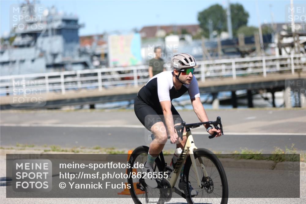 17.08.2025 - KN Förde Triathlon 2025 Yannick Fuchs http://msf.ph/oto/8626555 17.08.2025 13:04:49 Radfahren 396, 414, 426, 435, 475, 494, 509, 549, 398, 435 meine-sportfotos.de