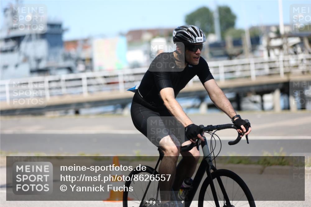 17.08.2025 - KN Förde Triathlon 2025 Yannick Fuchs http://msf.ph/oto/8626557 17.08.2025 13:04:49 Radfahren 396, 414, 426, 435, 475, 494, 509, 549, 398, 435 meine-sportfotos.de