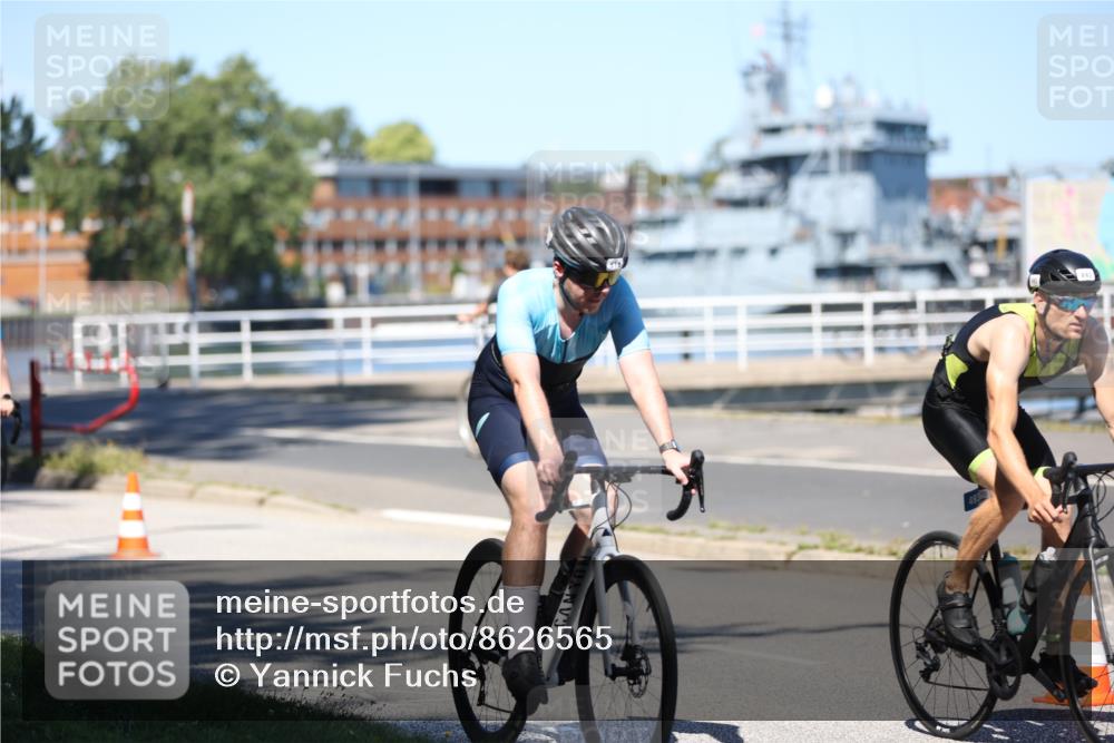 17.08.2025 - KN Förde Triathlon 2025 Yannick Fuchs http://msf.ph/oto/8626565 17.08.2025 13:05:07 Radfahren 432, 448, 493, 518, 547, 498 meine-sportfotos.de