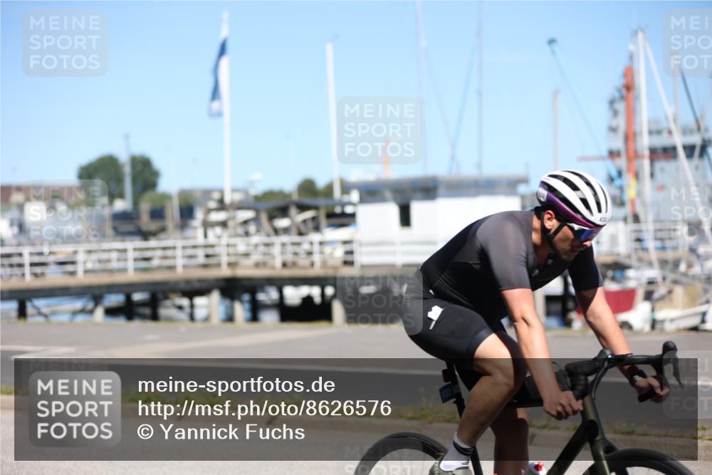 17.08.2025 - KN Förde Triathlon 2025 Yannick Fuchs http://msf.ph/oto/8626576 17.08.2025 13:05:11 Radfahren 422, 432, 448, 493, 518, 547, 493, 518 meine-sportfotos.de