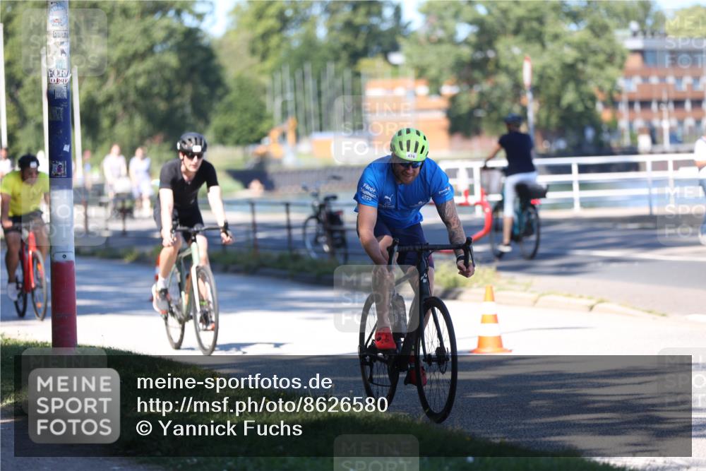 17.08.2025 - KN Förde Triathlon 2025 Yannick Fuchs http://msf.ph/oto/8626580 17.08.2025 13:05:22 Radfahren 409, 415, 422, 443, 459, 476, 479, 531, 534, 536, 422 meine-sportfotos.de