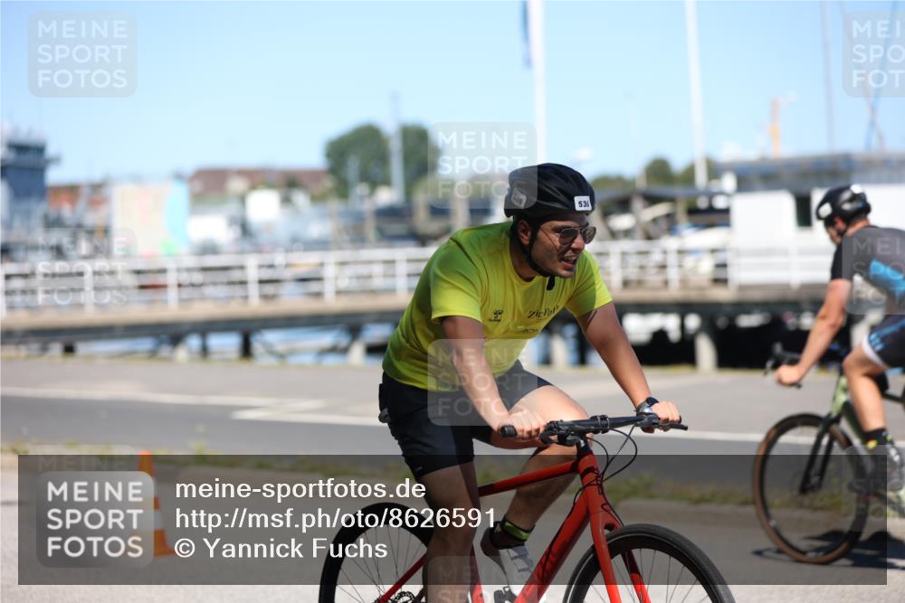 17.08.2025 - KN Förde Triathlon 2025 Yannick Fuchs http://msf.ph/oto/8626591 17.08.2025 13:05:25 Radfahren 409, 415, 443, 462, 476, 479, 531, 534, 536, 422, 443, 459 meine-sportfotos.de