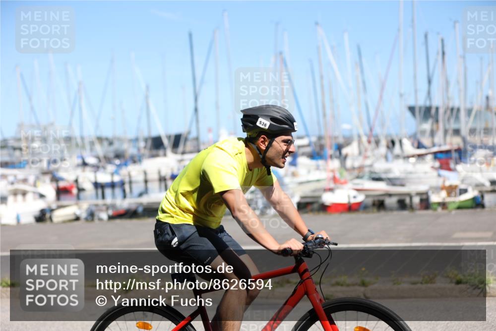 17.08.2025 - KN Förde Triathlon 2025 Yannick Fuchs http://msf.ph/oto/8626594 17.08.2025 13:05:26 Radfahren 409, 415, 462, 476, 479, 531, 534, 536, 422, 443, 459 meine-sportfotos.de
