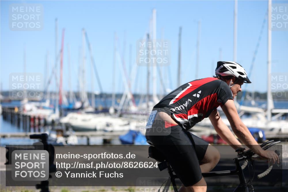 17.08.2025 - KN Förde Triathlon 2025 Yannick Fuchs http://msf.ph/oto/8626624 17.08.2025 13:05:46 Radfahren 412, 513, 533, 491, 501 meine-sportfotos.de