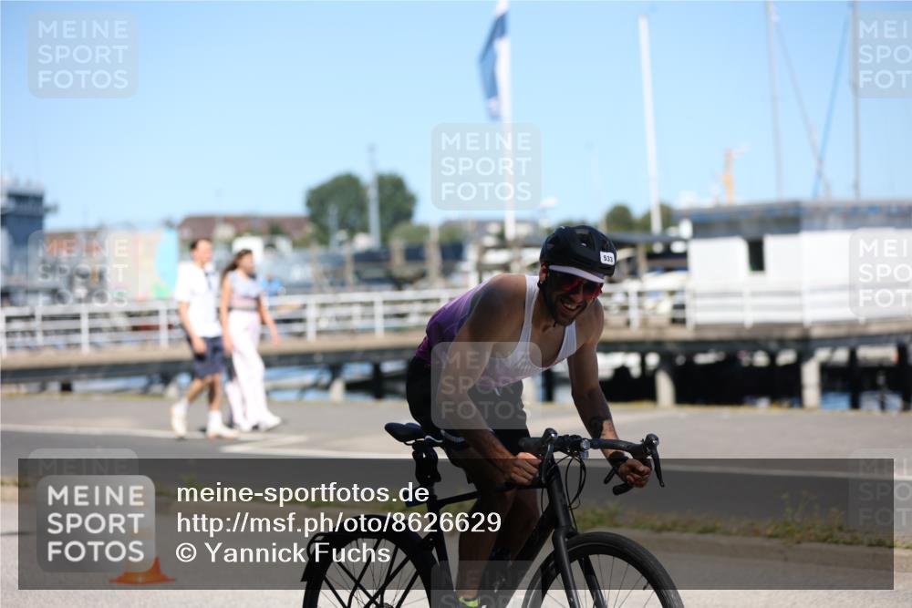 17.08.2025 - KN Förde Triathlon 2025 Yannick Fuchs http://msf.ph/oto/8626629 17.08.2025 13:05:52 Radfahren 436, 455, 533, 412, 513 meine-sportfotos.de
