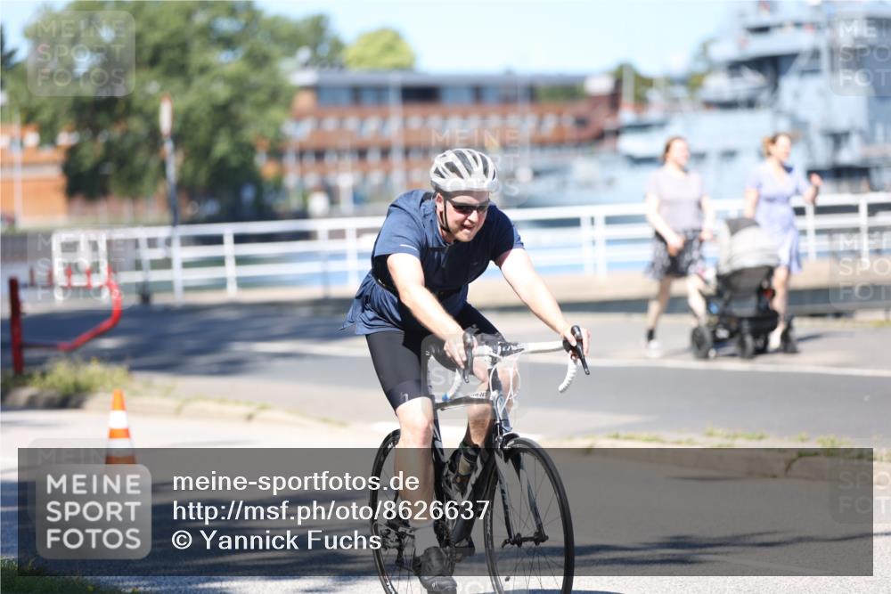 17.08.2025 - KN Förde Triathlon 2025 Yannick Fuchs http://msf.ph/oto/8626637 17.08.2025 13:05:58 Radfahren 421, 436, 453, 455, 483, 487, 500, 548, 533 meine-sportfotos.de