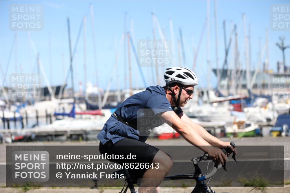 17.08.2025 - KN Förde Triathlon 2025 Yannick Fuchs http://msf.ph/oto/8626643 17.08.2025 13:05:59 Radfahren 421, 436, 453, 455, 483, 487, 500, 548, 533 meine-sportfotos.de