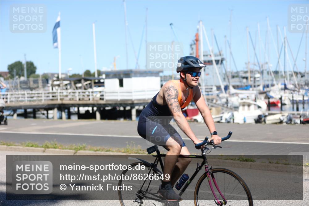 17.08.2025 - KN Förde Triathlon 2025 Yannick Fuchs http://msf.ph/oto/8626649 17.08.2025 13:06:03 Radfahren 403, 421, 453, 470, 483, 487, 500, 548, 436, 455 meine-sportfotos.de