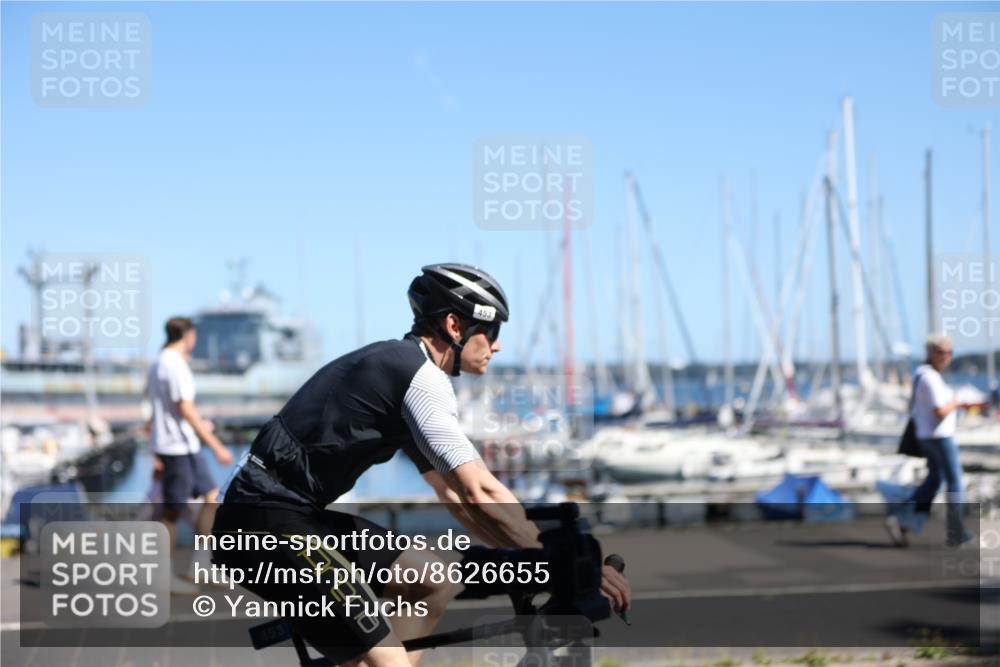 17.08.2025 - KN Förde Triathlon 2025 Yannick Fuchs http://msf.ph/oto/8626655 17.08.2025 13:06:05 Radfahren 403, 421, 453, 470, 483, 487, 500, 548, 421, 436, 455 meine-sportfotos.de