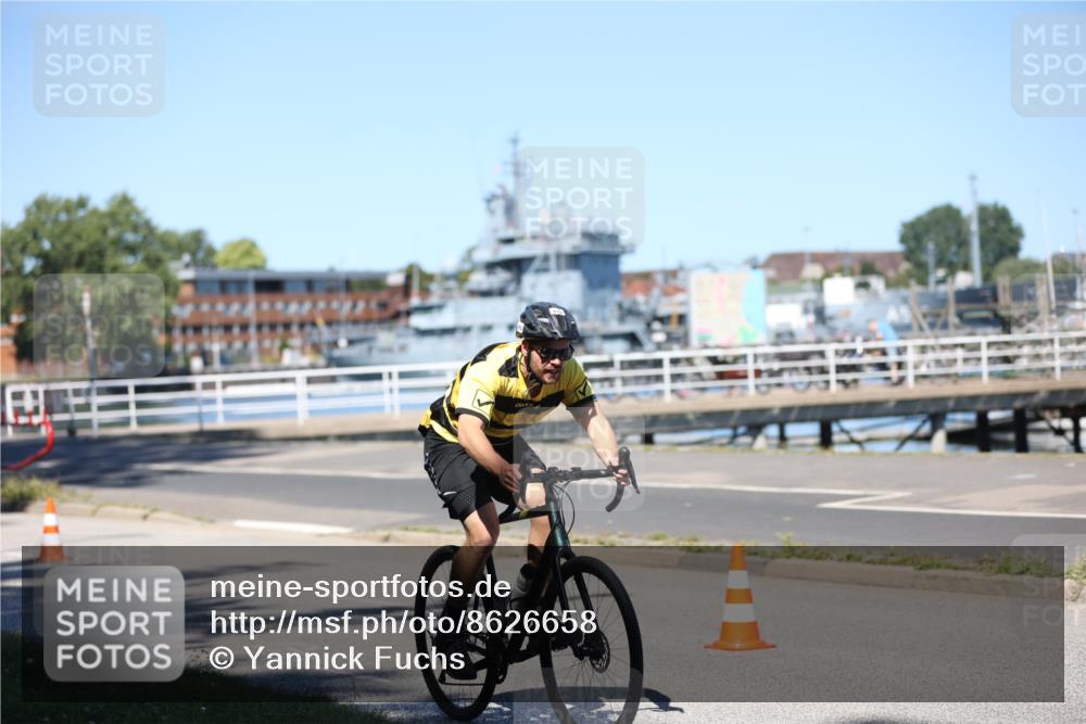 17.08.2025 - KN Förde Triathlon 2025 Yannick Fuchs http://msf.ph/oto/8626658 17.08.2025 13:06:09 Radfahren 403, 465, 470, 487, 500, 548, 421, 453, 483, 548 meine-sportfotos.de