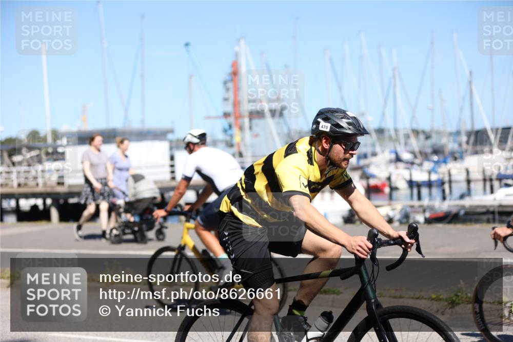 17.08.2025 - KN Förde Triathlon 2025 Yannick Fuchs http://msf.ph/oto/8626661 17.08.2025 13:06:10 Radfahren 403, 465, 470, 487, 500, 421, 453, 483, 487, 500, 548 meine-sportfotos.de