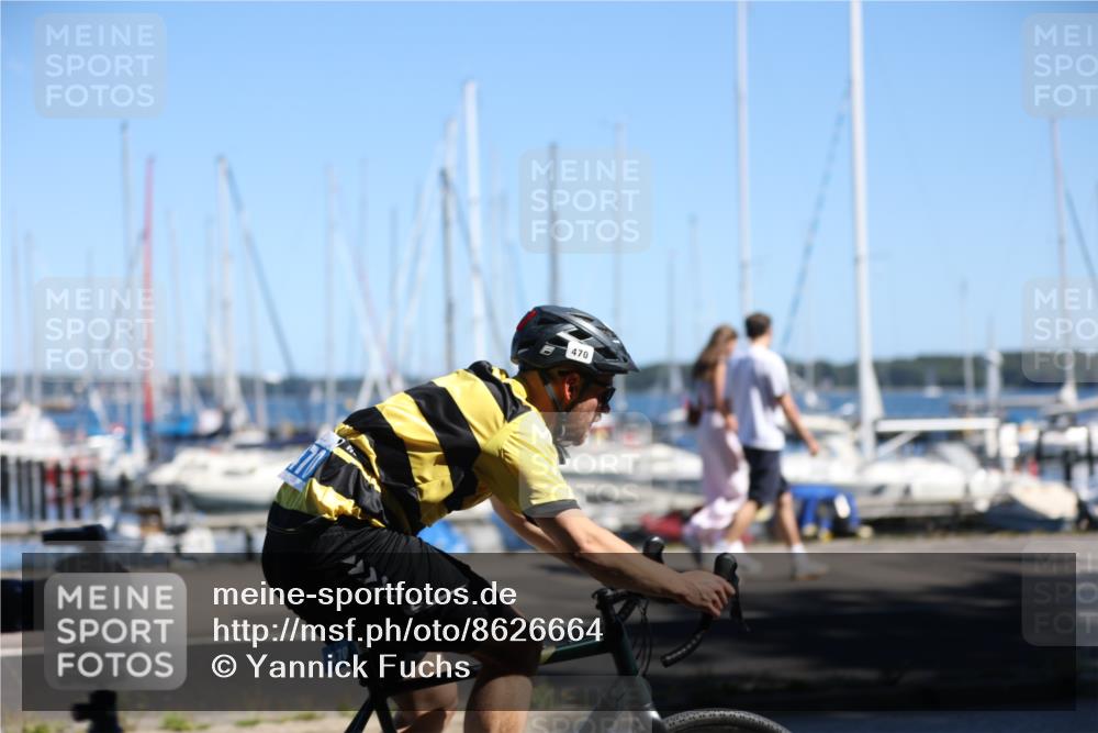 17.08.2025 - KN Förde Triathlon 2025 Yannick Fuchs http://msf.ph/oto/8626664 17.08.2025 13:06:10 Radfahren 403, 465, 470, 487, 500, 421, 453, 483, 487, 500, 548 meine-sportfotos.de