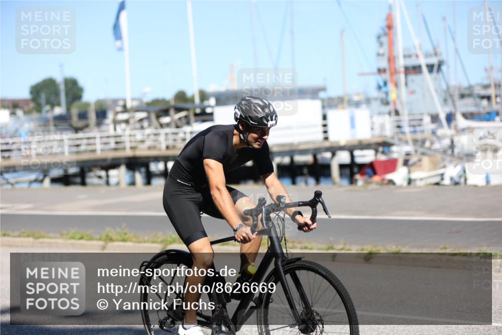 17.08.2025 - KN Förde Triathlon 2025 Yannick Fuchs http://msf.ph/oto/8626669 17.08.2025 13:06:16 Radfahren 408, 414, 419, 465, 490, 495, 403, 470, 487, 500 meine-sportfotos.de