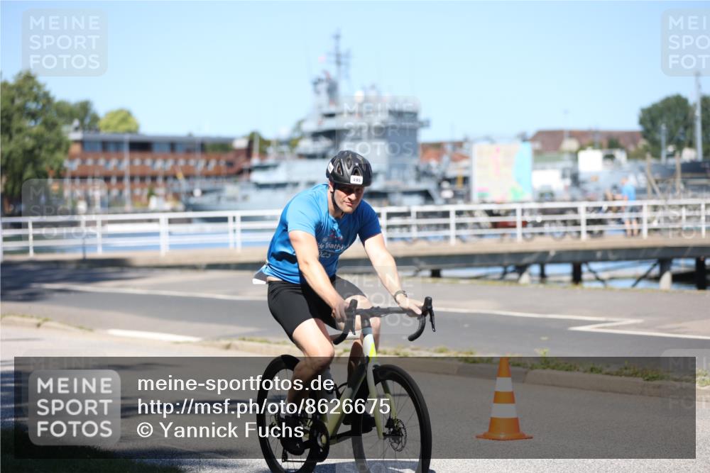 17.08.2025 - KN Förde Triathlon 2025 Yannick Fuchs http://msf.ph/oto/8626675 17.08.2025 13:06:20 Radfahren 408, 414, 419, 420, 482, 490, 495, 403, 465 meine-sportfotos.de