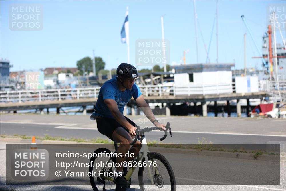 17.08.2025 - KN Förde Triathlon 2025 Yannick Fuchs http://msf.ph/oto/8626676 17.08.2025 13:06:20 Radfahren 408, 414, 419, 420, 482, 490, 495, 403, 465 meine-sportfotos.de