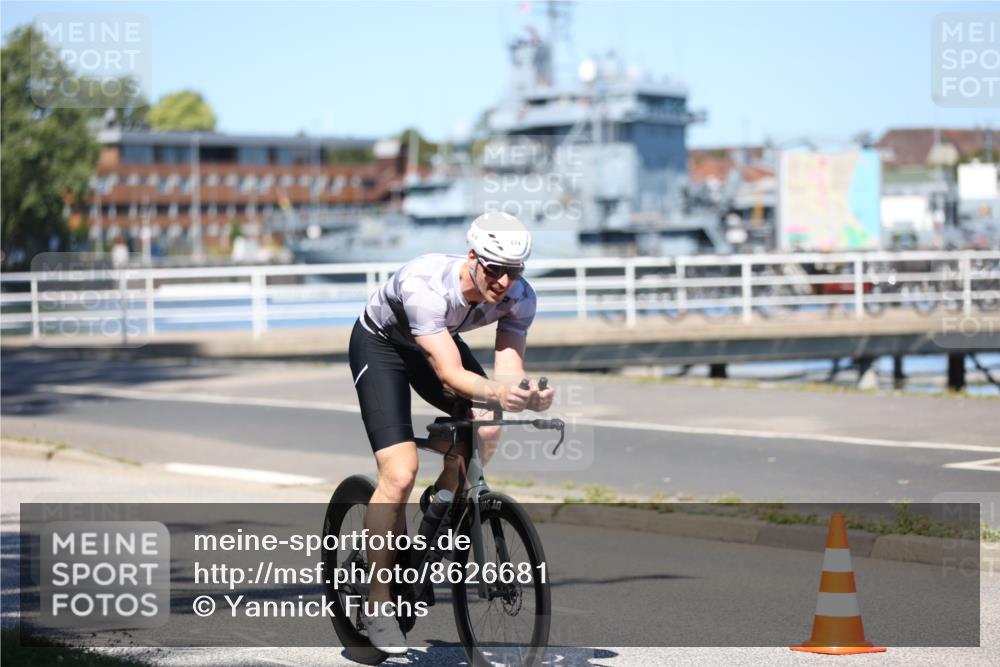 17.08.2025 - KN Förde Triathlon 2025 Yannick Fuchs http://msf.ph/oto/8626681 17.08.2025 13:06:24 Radfahren 396, 408, 414, 419, 420, 482, 490, 495, 544, 408, 465 meine-sportfotos.de