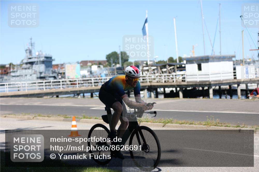 17.08.2025 - KN Förde Triathlon 2025 Yannick Fuchs http://msf.ph/oto/8626691 17.08.2025 13:06:30 Radfahren 357, 396, 420, 482, 505, 506, 544, 408, 414, 419, 482, 490, 495 meine-sportfotos.de