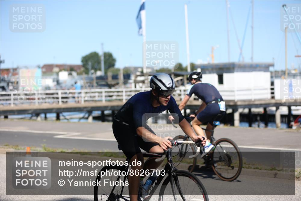 17.08.2025 - KN Förde Triathlon 2025 Yannick Fuchs http://msf.ph/oto/8626703 17.08.2025 13:06:43 Radfahren 407, 413, 415, 417, 422, 426, 498, 507, 357, 407, 505, 506 meine-sportfotos.de
