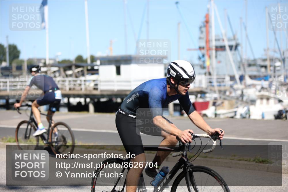 17.08.2025 - KN Förde Triathlon 2025 Yannick Fuchs http://msf.ph/oto/8626704 17.08.2025 13:06:43 Radfahren 407, 413, 415, 417, 422, 426, 498, 507, 357, 407, 505, 506 meine-sportfotos.de