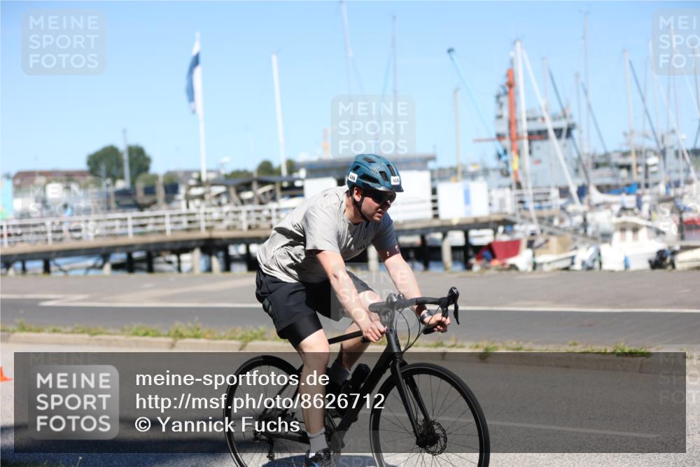 17.08.2025 - KN Förde Triathlon 2025 Yannick Fuchs http://msf.ph/oto/8626712 17.08.2025 13:06:50 Radfahren 415, 422, 426, 413, 417, 422, 498, 507 meine-sportfotos.de