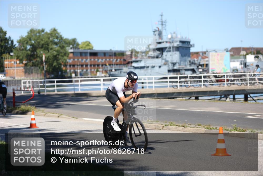 17.08.2025 - KN Förde Triathlon 2025 Yannick Fuchs http://msf.ph/oto/8626716 17.08.2025 13:06:51 Radfahren 415, 426, 413, 417, 422, 498 meine-sportfotos.de