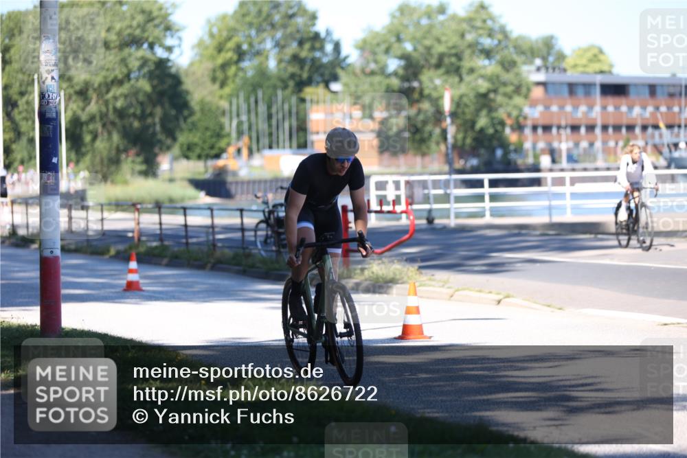 17.08.2025 - KN Förde Triathlon 2025 Yannick Fuchs http://msf.ph/oto/8626722 17.08.2025 13:07:00 Radfahren 427, 443, 459, 501, 532, 415, 426 meine-sportfotos.de